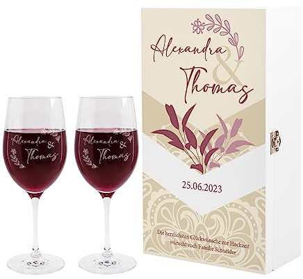Herz & Heim® Geschenkbox im Vintage Boho Style mit 2 gravierten Weingläsern/mit Wunschnamen, Datum und Wunschtext