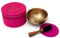 Klangschalen-Set in Box pink Yoga M5186: Handgeschmiedete Klangschale schön verpackt in einer tollen Geschenkbox mit Yoga-Spruch