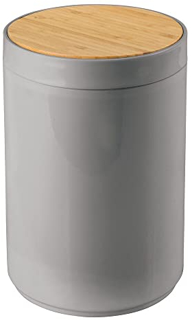 mDesign Swing Lid Bin – Bamboo and Plastic Rubbish Bin for Bathroom or Bedroom – Small Waste Bin with Swing Lid for Easy Access – Grey/Natural