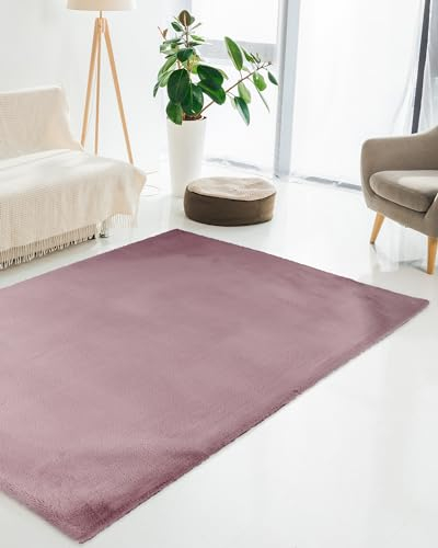 Qiyano Teppich Wanga Hochflor - Fellimitat, flauschig, weich, Soft, kuschelig, einfarbig, Pastell - Wohnzimmer, Schlafzimmer, Kinderzimmer, Büro - Farbe: Flieder, Größe: 200 x 290 cm