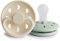 FRIGG Mondphase Silikon Schnuller | Schnuller 2 Packung | Symmetrischer Sauger in Kirschform | BPA-frei | Hergestellt in Dänemark | Silikon Schnuller | (Cream/Sage, Größe 1 (0-6 Monate))
