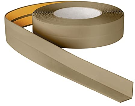 ProfiPVC Plinthe Souple 5m 18x18mm - Baguette adhésive de finition pour la cuisine et la salle de bain, ruban autocollante d'étanchéité en PVC, flexible, Joint douce, Montage facile, laiton