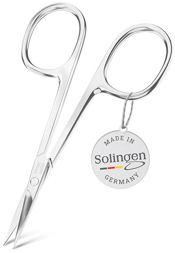 TITANIA Solingen Geradene Hautschere mit extra scharfen Klingen - Präzise Maniküre- & Pediküreschere für Finger- und Fußnägel aus Carbonstahl, Made in Germany