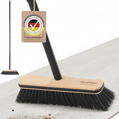 Hausfelder Escoba de 30 cm con mango de 4 piezas y protección de bordes, escoba para parqué, azulejos, interiores, escoba con cerdas sintéticas suaves para el cabello, polvo, mango de tornillo para