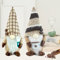 2 Stück Kaffee Wichtel, Bauernhaus Kaffee Wichtel Herbstdeko, Erntedankfest Plüsch Ornament, Karierte Schwedische Tomte Wichtel für Thanksgiving Erntedankfest Tisch Tablett Party-Dekorationen