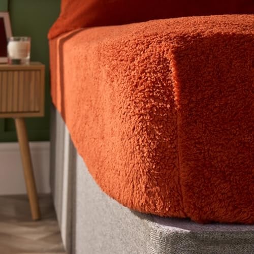 Brentfords Teddy Fleece Fitted Sheet, Easy Care Soft Warm Thermal Fitted Sheet King Size Deep Pocket 25cm Shrinkage & Fade Resistant Teddy Bear Bedding, Rust