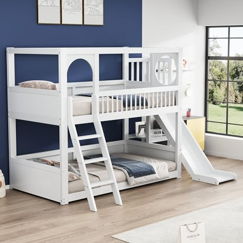 NuvlaGu Kinder Etagenbett 90x200 cm mit Rutsche & Regalen, Doppelstockbett aus Massivholz mit Stauraum-Treppe, multifunktionales Spielbett mit Lattenrost, ohne Matratze, Weiß