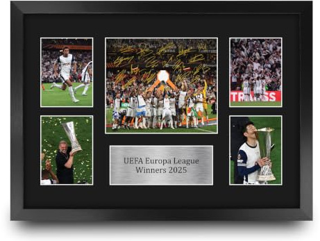 HWC Trading Cup Winners Geschenke: Gedrucktes, signiertes Autogrammbild für Fußballfans und Unterstützer - A3 Gerahmt