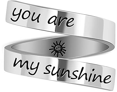 LucBuy Edelstahl Keep Eng Gravierte Inspirierende Geschenke Verstellbare Ringe Schmuck für Männer Frauen Teenager (You are my Sunshine - Silber)