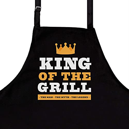 Nomsum Tabliers pour homme | King of The Grill | Tabliers amusants de qualité supérieure | Idéal pour les barbecues, les grillades et la cuisine | Accessoires de barbecue | Tablier de cuisine de chef