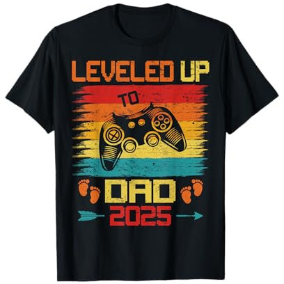 Leveled Up To Dad 2025 Pregnancy Announcement Gaming Daddy T-Shirt