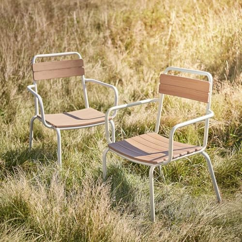 BUTLERS 2er Set Stapelstuhl in Holz-Optik -Tonka- Moderner Gartenstuhl| Wetterfester Stapelstuhl Polywood, Stapelbarer Balkonstühl | Gartenmöbel & Balkonmöbel