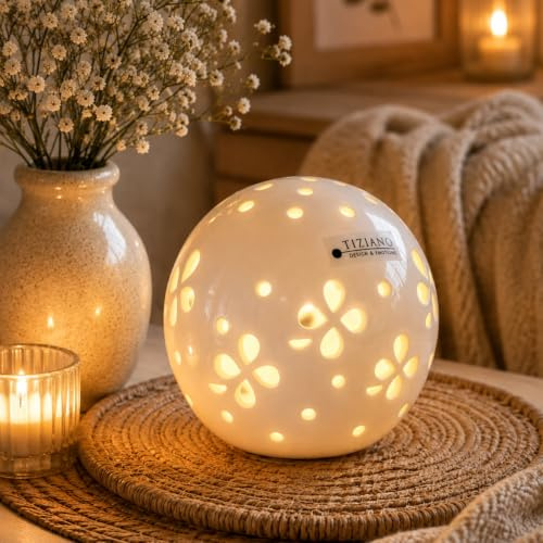Tiziano® Deko Lichtkugel LED Creme-weiß (12cm) - Hochwertige Keramik mit glänzendem Glücksblattmuster für stimmungsvolle Beleuchtung - Ideal für Wohnzimmer & Fensterbank - Lichtkugel Leuchtkugel