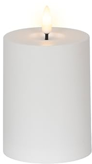 Lumineo LED Kerze mit Timerfunktion 7,5x12cm - Indoor & Outdoor - flackernde Flamme Effekt - Kunstkerze mit 6 Stunden Timer - Outdoorkerzen Tischkerzen Dekokerzen Stumpenkerzen - Weiß Warmweiß