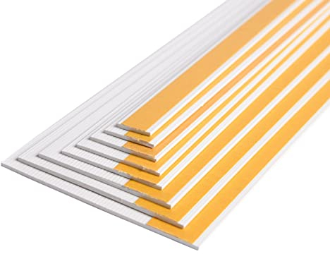 BawiTec Kunststoffleiste Flachleiste 20mm Breit 300cm Lang 2,5mm Stark selbstklebend Farbe weiß Kunststoff Flachprofil Klebeband Rolle PVC Abdeckleiste Kunststoffprofil für Fenster,Türen,Dach,Wand