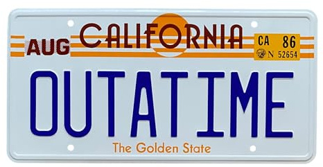 OUTATIME DeLorean Aluminium Nummernschild Outatime Text und Kennzeichenbordüre sind in die Platte eingeprägt/Metall gestempelt Maße: 300 mm x 150 mm.