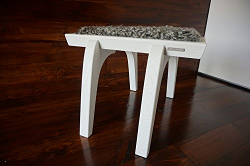 MILABERT Minimalistisch Weiß Eichenholz Hocker/Stuhl mit echtem geschweiften Silber Schwedischen Gotland Schaffell - Designermöbel (S051602)