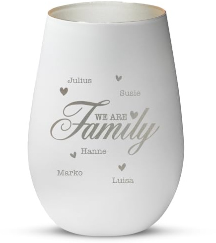 Love Faith personalisiertes Windlicht - We Are Family - Weiß/Silber | Stimmungsvolles Teelichtglas - Graviere Namen - Schönes Geschenk für die Familie zu Geburtstag & Weihnachten