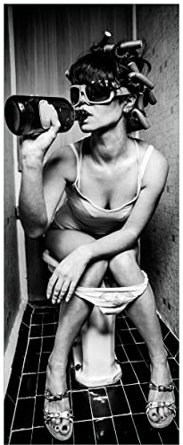 Wallario selbstklebendes Poster - Kloparty - Sexy Frau auf Toilette mit Weinflasche, Aufkleber in Premiumqualität, Klebefolie Größe: 80 x 200 cm XXL-Poster