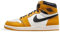 NIKE Air Jordan 1 Retro High OG 'Yellow Ochre' - Sneaker Heritage in pelle di alta qualità, Antracite Bianco Nero, 44 EU