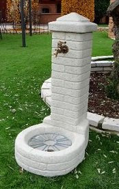 Bonfante Fontana Orlando Grigia con Rubinetto E Accessori