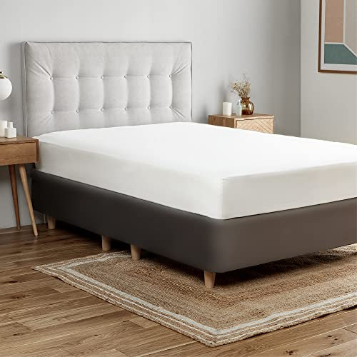 Silentnight Cotton Rich Double White Fitted Sheet Super Soft and Easy Care No-Iron Luxury Linen Bottom Bedsheet - Elastic Hem to Snugly Fit Around Your Mattress Complimenting Your Duvet Cover