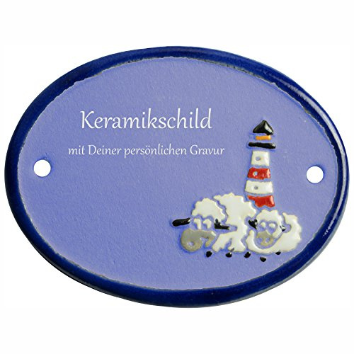 Handarbeit aus Schleswig-Holstein Keramikschild 9,5 x 7,5 cm Zwei Schafe vor Leuchtturm (hellblau)