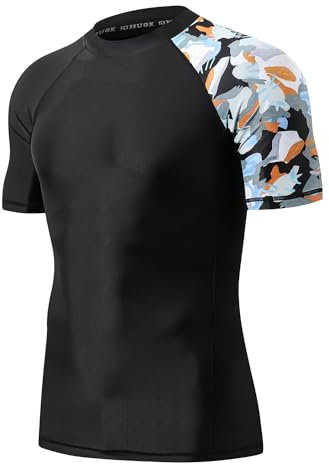 HUGE SPORTS Herren Kurzarm Skins Rash Guard Shirt Sonnenschutz Rashguard Schwimmshirt Schnell Trocknend Badeshirts (Tarnfarbe Schwarz, 3XL)