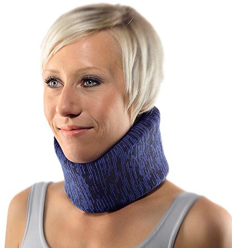 Bort StabiloNec Eco Cervicalstütze Gr. 2, schwarz-blau