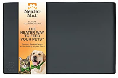 Neater Pet Brands Neater Mat Tapis de gamelle en Silicone imperméable pour protéger Les sols de la Nourriture et de l'eau (40,6 x 25,4 cm Silicone, Noir Profond)