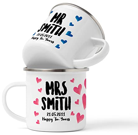WOWZ DESIGN & PRINT DESIGN LTD Personalised Mr & Mrs Enamel Tin Mugs, Newlyweds Wedding Gifts, 10 Year Anniversary Tin Mug Set, Coffee, Tea, Hot Cup for Camping, Fishing, Picnic, Outdoor Adventures