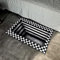 Wttfc Halloween Türdeko Fußmatte 3D Optische Täuschung Teppiche Schachbrett-Teppich Carpet Home rutschfeste Fußmatte Halloween-Dekoration Teppiche Für Den Innenbereich Im Freien,24 x 35