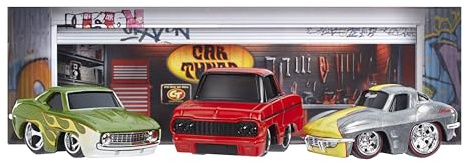MGA Entertainment CarTuned 3 Pack Series 3 Muscle Madness (Gemischt) – Wiegt über 40 Gramm, mit Echten Gummireifen und Metallkarosserien, für Sammler Gefertigt