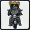 Biker Bär Aufnäher Premium Patch zum annähen/aufbügeln Teddybär Aufbügler Teddy am Motorrad Aufkleber | TED Teddy bear Cruiser Applikation für Lederjacke, Weste, Motorradkoffer | 75x75mm