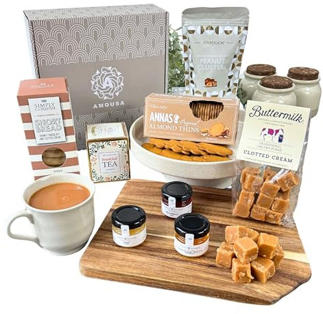 Afternoon Tea Hamper Gift Set – Includes Tea Bags, Shortbread, Almond Thins, Fudge, Peanut Clusters & Mini Jams – Afternoon Tea Gift, Hampers & Gourmet Gifts for Women, Christmas Tea Hamper Food Gifts