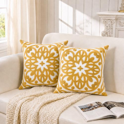 Alysheer Set di 2 federe decorative ricamate per cuscini da 45,7 x 45,7 cm, motivo mandala bohémien, resistenti, in 100% tela di cotone, colore giallo senape, per divano, soggiorno (oro)