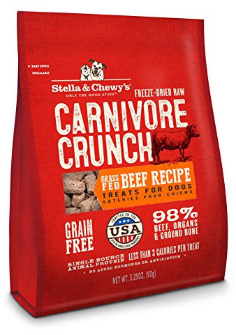 Stella & Chewy's Dolcetti per cani con ricetta di manzo crudo liofilizzato al carnivoro Crunch erba - 3,5 once Borsa