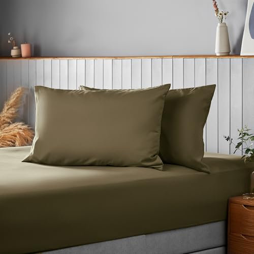 Silentnight Supersoft Pillowcase Pair - Cosy & Comfortable Delicate Smooth Touch - Easy Care Microfibre - Stylish & Modern Bed Pillow Case Protector 2 Pack, Retain Shape & Colour, Olive Green
