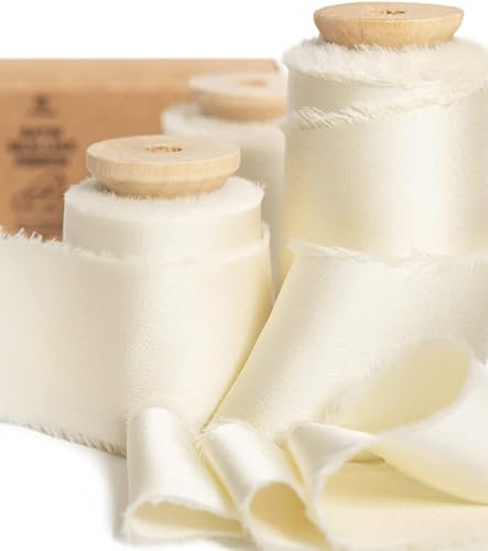Vitalizart Satin Seidenband Cremeweiß, Geschenkband 3,8 cm x 13,7 m mit Holzspule, Handgefertigte Stoffband für Geschenkverpackungen, Festliche Dekorationen, DIY-Basteleien, Hochzeitssträuße