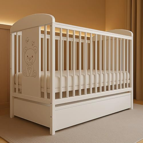 ALAVYA HOME® Tora Babybett 60x120 cm mit Matratze und Schublade Inclusive Lattenrost | Kinderbett Gitterbett 120x60 mit 3 Schlupfsprossen aus massivholz Kiefernholz - Weiß