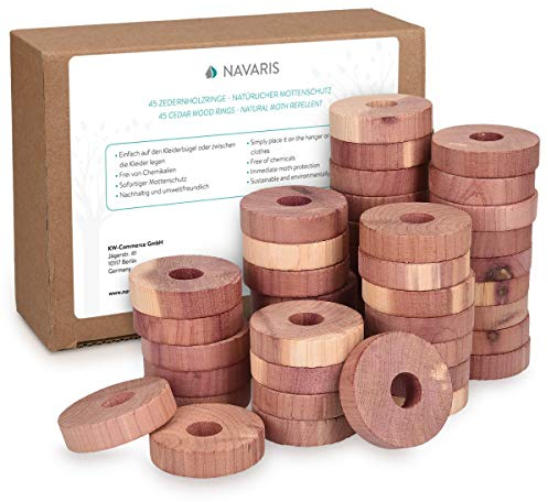 Navaris 45x Bio Mottenschutz Ringe aus Zedernholz - Schutz vor Motten für Kleiderschränke Bügel Unterbettkommode Schublade - Anti-Motten Duft Holz