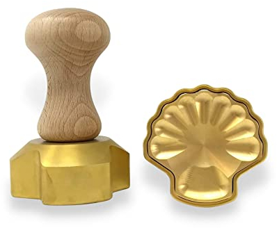 La Gondola Homemade Ravioli Stamp - Shell Shape 65mm | Italian Pasta Making Tool for Home and Business | Brass & Natural Wood | Easy to Use Ravioli Stamp | Tortellini & Ravioli Cutter Made in Italy