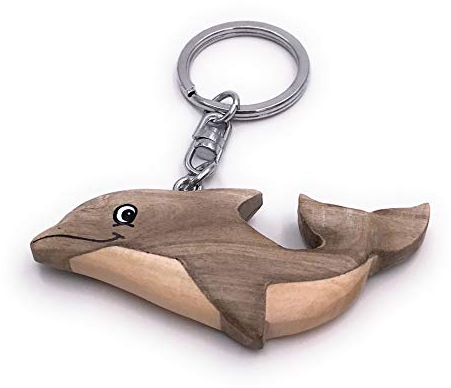 Onwomania - -Delfin Delphin grau Schlüsselanhänger - Holz Glücksbringer ideal als Geschenk z.B. für den besten Freund, die beste Freundin, Mama - Für Männer, Frauen & Kinder