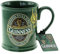McLaughlin's Irish Shop Guinness Becher mit grünem Sonderlogo.