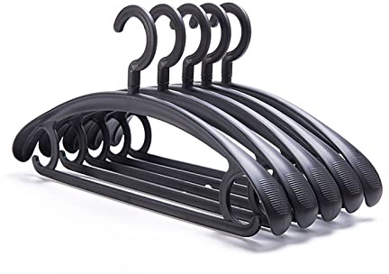 Kleiderbügel aus Kunststoff, extra dick, breite Schultern, für Erwachsene, 360 Grad drehbar, rutschfest, Standard-Kleiderbügel, ideal für den täglichen Gebrauch, Schwarz, 10 Stück