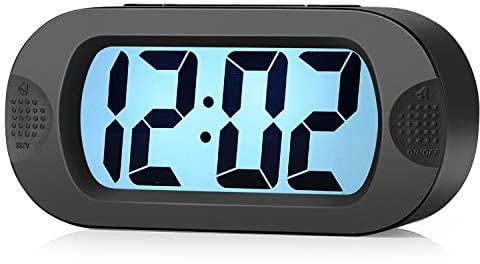 Plumeet Einfach Einzustellen, Großer Digitaler LCD-Reisewecker, Mit Schlummermodus und Nachtlicht, Ansteigendem Soundalarm & Handgerät-Größe, Kinder (Schwarz)