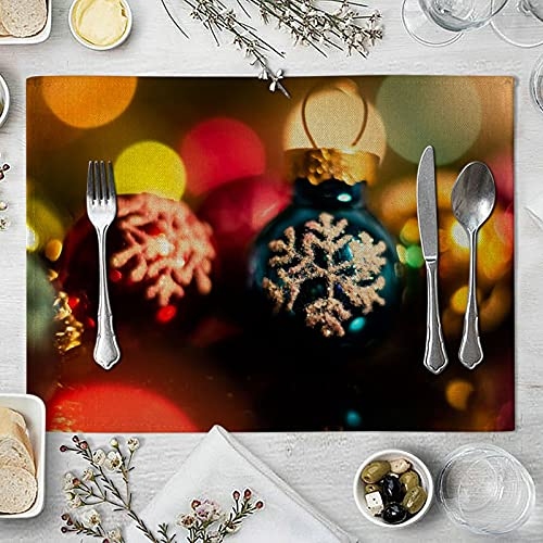 Bishilin Tischset Abwaschbar, Platzsets mit Motiv 8er Set Dekokugeln mit Schneeflocken Platzdeckchen Leinen Modern für Holztisch Glastisch Esstisch, 32x42CM
