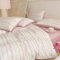 Michorinee Housse de Couette 200x200 Fleurs Rose et Blanc - Parure de Lit Motif Floral Rayures en Microfibre - Linge de Lit 2 Personnes Adulte avec Taies d'oreiller 65x65 cm Fermeture Éclair