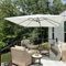 PURPLE LEAF Parasol Déporté 2,7 × 2,7 m avec Base Croisée, Parasol de Jardin Extérieur, UV50+, Parasol Inclinable avec Rotation à 360° pour Balcon, Jardin, Terrasse, Blanc