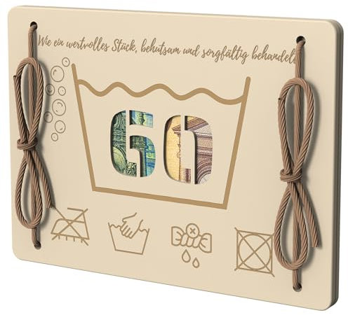 Grußkarte aus Holz | Geldgeschenk, Geldbörse, Holzgeldtasche | Originelles Geburtstagsgeschenk | Lustiges Geschenk | Geschenk für Reisen, Geburtstage | Holzkarte mit Muster (60 Jahre – Waschsymbol)